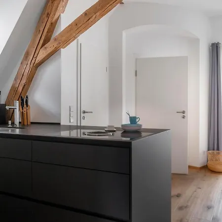 Altbauwohnung Im Schloesschen